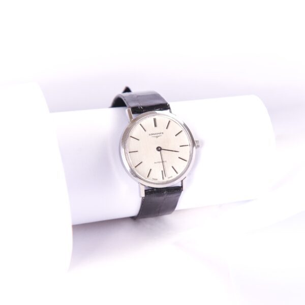 LONGINES